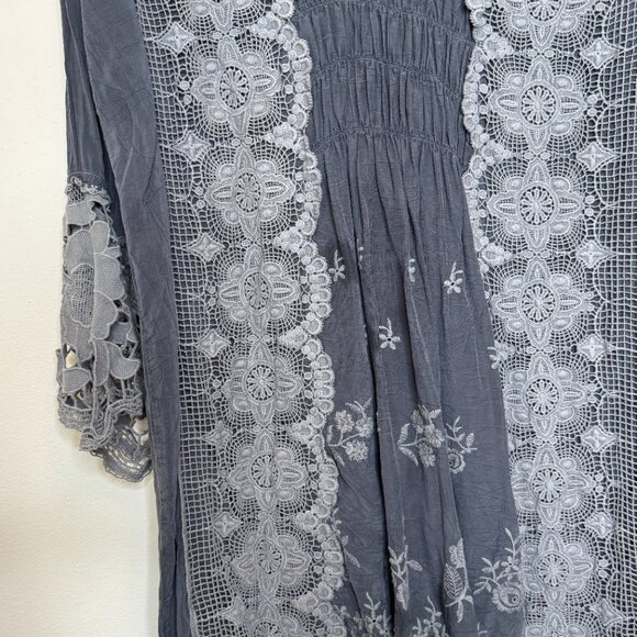 Johnny Was Gray Embroidered Lace Trim Tunic Top XL - Picture 3 of 12